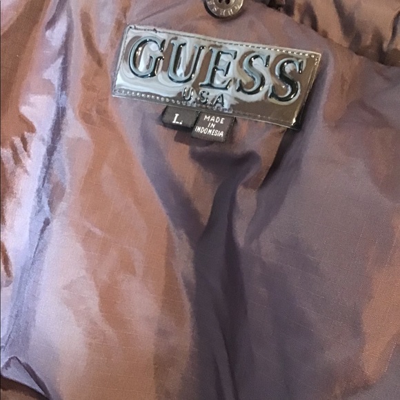Guess- puffer style winter coat - Picture 6 of 6